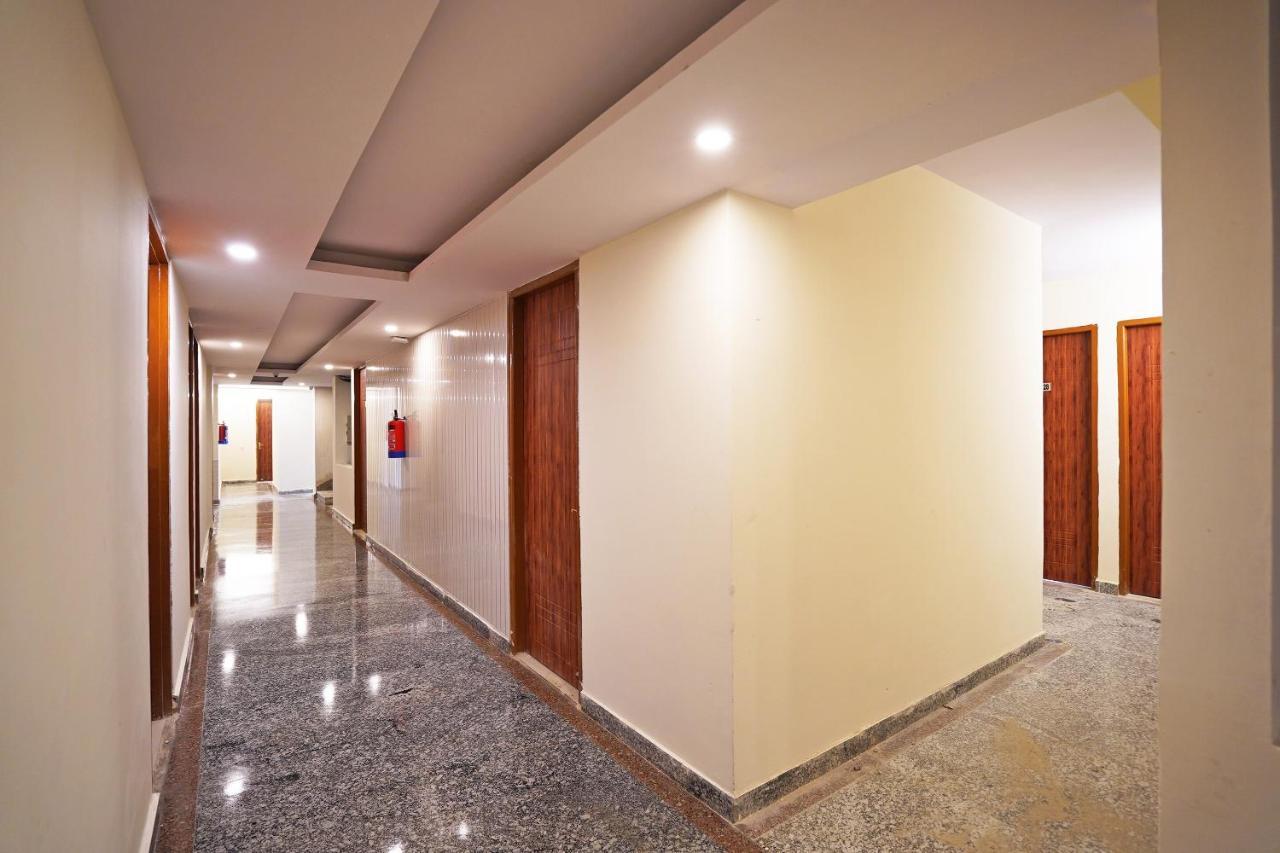 Oyo Flagship 77122 Gmd Vasundhara Ghaziabad Exterior photo
